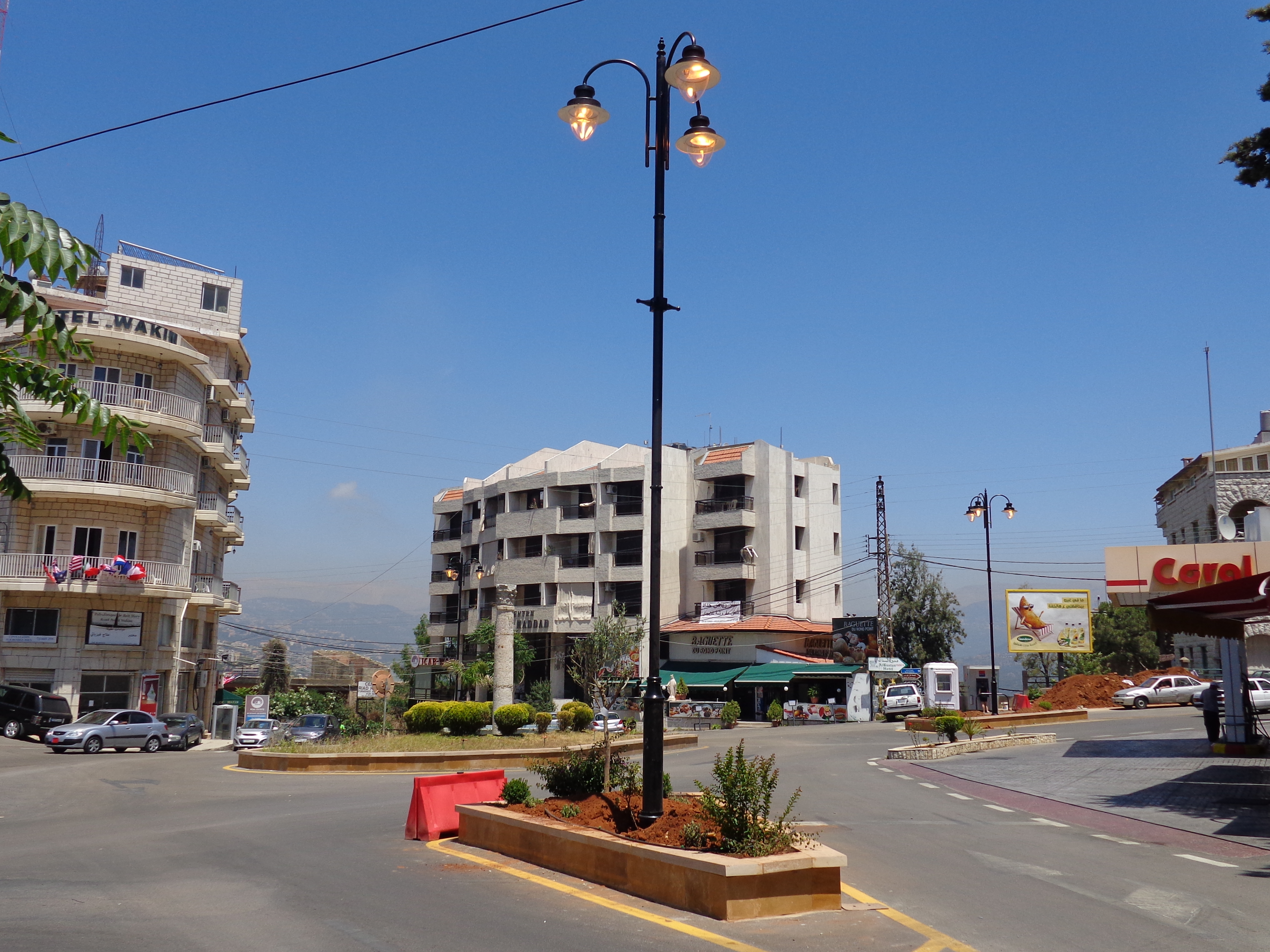 Baguette Du Rond Point Beit Mery Lebanon